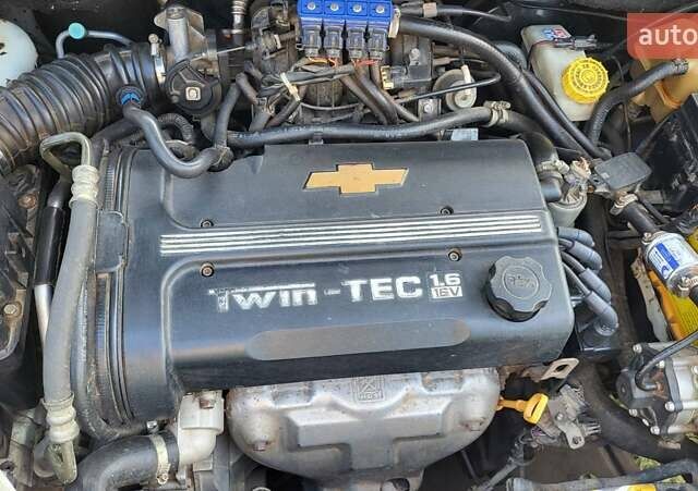 Шевроле Авео, объемом двигателя 1.6 л и пробегом 177 тыс. км за 5550 $, фото 8 на Automoto.ua