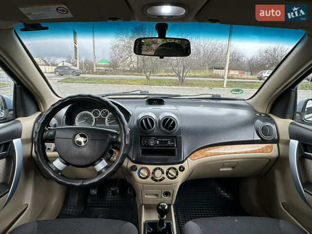 Шевроле Авео, об'ємом двигуна 1.6 л та пробігом 199 тис. км за 3699 $, фото 15 на Automoto.ua