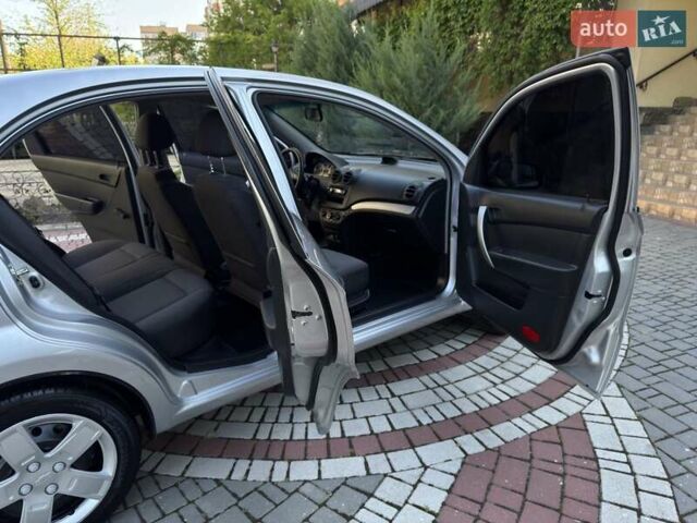 Шевроле Авео, об'ємом двигуна 1.5 л та пробігом 68 тис. км за 5750 $, фото 25 на Automoto.ua