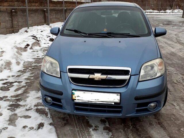 Шевроле Авео, об'ємом двигуна 1.5 л та пробігом 150 тис. км за 5400 $, фото 3 на Automoto.ua