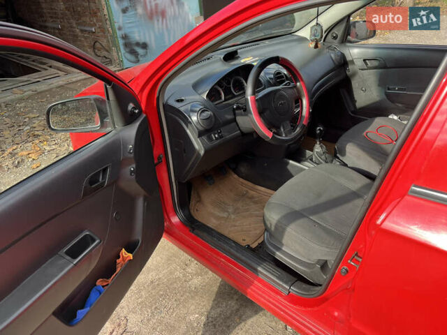 Шевроле Авео, об'ємом двигуна 1.5 л та пробігом 230 тис. км за 2800 $, фото 2 на Automoto.ua