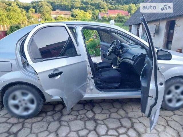 Шевроле Авео, об'ємом двигуна 1.5 л та пробігом 290 тис. км за 3600 $, фото 8 на Automoto.ua