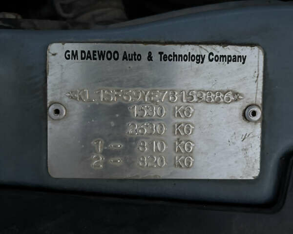 Шевроле Авео, об'ємом двигуна 1.5 л та пробігом 185 тис. км за 3200 $, фото 6 на Automoto.ua