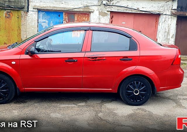 Шевроле Авео, объемом двигателя 1.5 л и пробегом 211 тыс. км за 3800 $, фото 1 на Automoto.ua