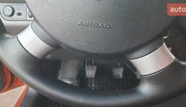 Шевроле Авео, об'ємом двигуна 1.5 л та пробігом 197 тис. км за 2650 $, фото 17 на Automoto.ua