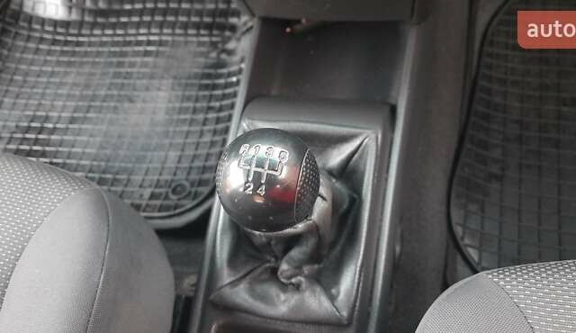 Шевроле Авео, об'ємом двигуна 1.5 л та пробігом 197 тис. км за 2650 $, фото 13 на Automoto.ua