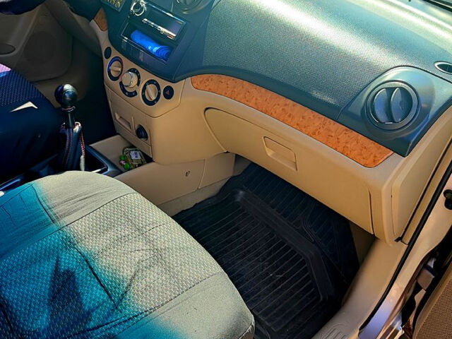 Шевроле Авео, об'ємом двигуна 1.6 л та пробігом 230 тис. км за 4200 $, фото 9 на Automoto.ua