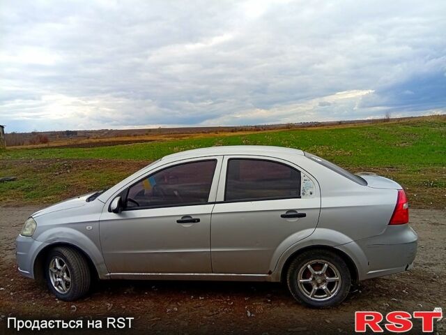 Шевроле Авео, об'ємом двигуна 1.5 л та пробігом 200 тис. км за 1700 $, фото 3 на Automoto.ua