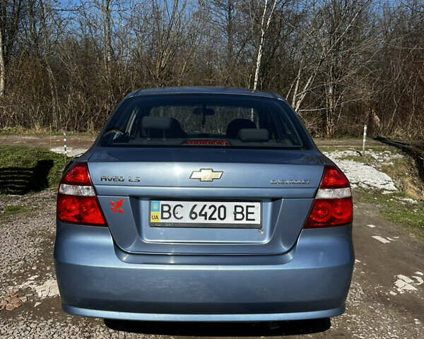 Шевроле Авео, об'ємом двигуна 1.5 л та пробігом 171 тис. км за 4800 $, фото 4 на Automoto.ua