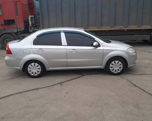 Шевроле Авео, объемом двигателя 1.6 л и пробегом 187 тыс. км за 5200 $, фото 5 на Automoto.ua
