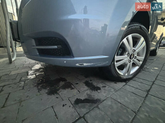 Шевроле Авео, об'ємом двигуна 1.5 л та пробігом 185 тис. км за 3200 $, фото 4 на Automoto.ua