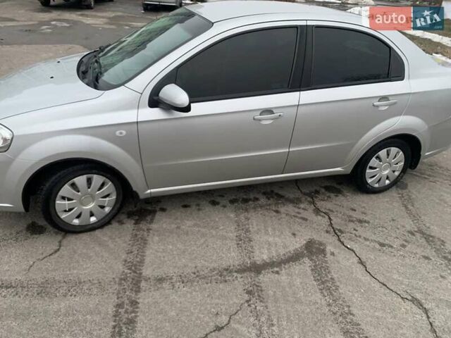 Шевроле Авео, об'ємом двигуна 1.6 л та пробігом 187 тис. км за 4200 $, фото 9 на Automoto.ua