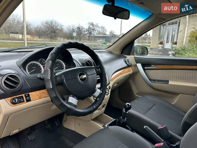 Шевроле Авео, об'ємом двигуна 1.6 л та пробігом 199 тис. км за 3699 $, фото 10 на Automoto.ua