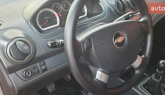 Шевроле Авео, об'ємом двигуна 1.5 л та пробігом 197 тис. км за 2650 $, фото 10 на Automoto.ua