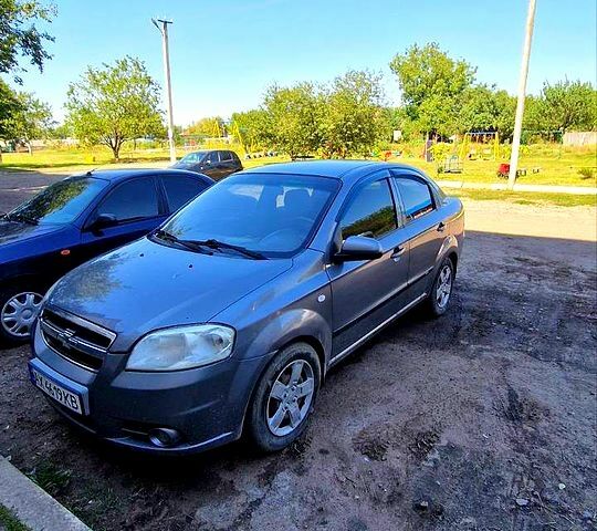Шевроле Авео, об'ємом двигуна 1.5 л та пробігом 250 тис. км за 3500 $, фото 1 на Automoto.ua