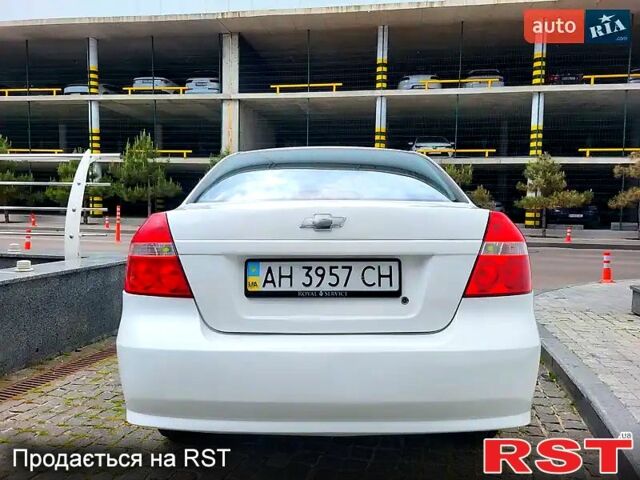 Шевроле Авео, объемом двигателя 1.5 л и пробегом 200 тыс. км за 3200 $, фото 8 на Automoto.ua