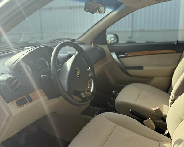 Шевроле Авео, об'ємом двигуна 1.6 л та пробігом 96 тис. км за 4800 $, фото 4 на Automoto.ua