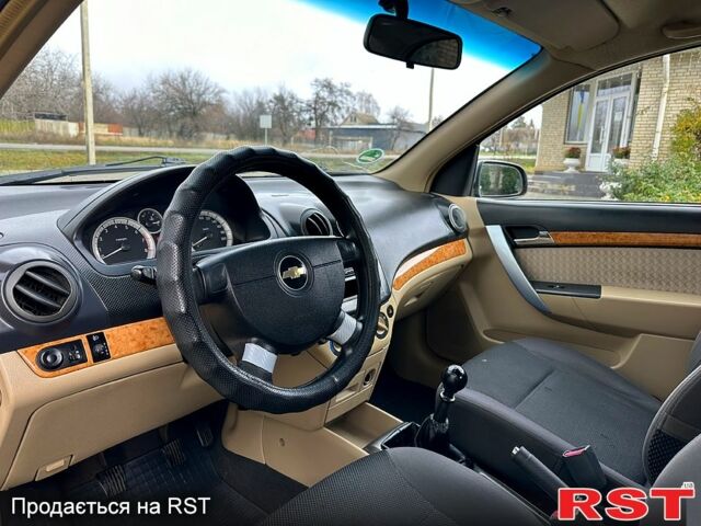 Шевроле Авео, об'ємом двигуна 1.6 л та пробігом 199 тис. км за 3699 $, фото 7 на Automoto.ua