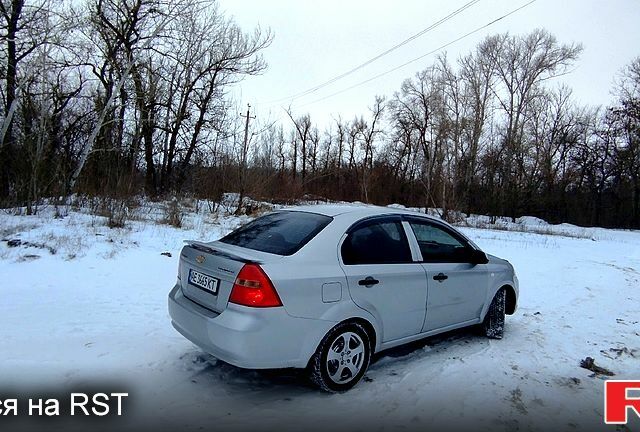 Шевроле Авео, об'ємом двигуна 1.5 л та пробігом 241 тис. км за 4700 $, фото 3 на Automoto.ua