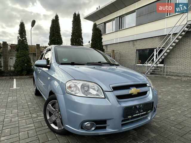 Шевроле Авео, об'ємом двигуна 1.6 л та пробігом 199 тис. км за 3699 $, фото 7 на Automoto.ua