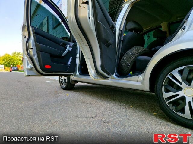 Шевроле Авео, об'ємом двигуна 1.5 л та пробігом 300 тис. км за 4000 $, фото 10 на Automoto.ua