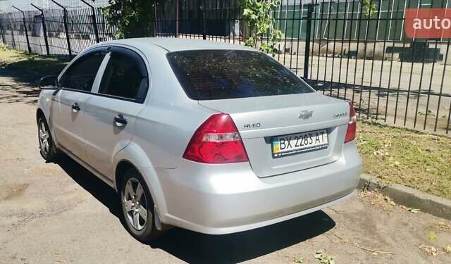 Шевроле Авео, объемом двигателя 1.5 л и пробегом 61 тыс. км за 4400 $, фото 3 на Automoto.ua