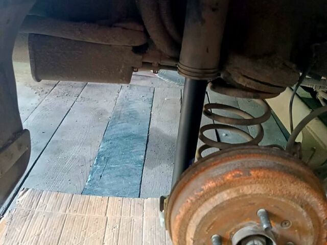 Шевроле Авео, объемом двигателя 1.6 л и пробегом 254 тыс. км за 3300 $, фото 2 на Automoto.ua