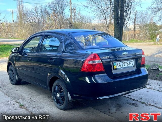 Шевроле Авео, объемом двигателя 15 л и пробегом 211 тыс. км за 3300 $, фото 3 на Automoto.ua
