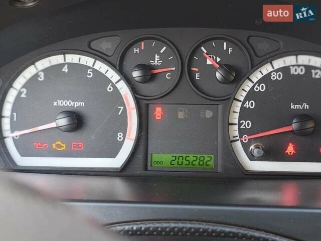 Шевроле Авео, об'ємом двигуна 1.5 л та пробігом 205 тис. км за 4200 $, фото 6 на Automoto.ua