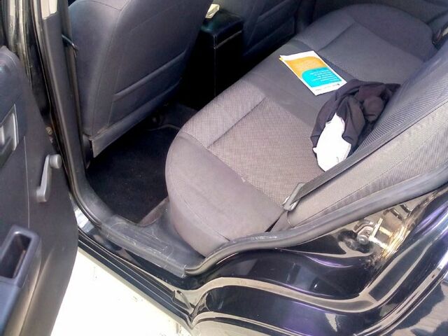 Шевроле Авео, объемом двигателя 1.5 л и пробегом 115 тыс. км за 3750 $, фото 6 на Automoto.ua