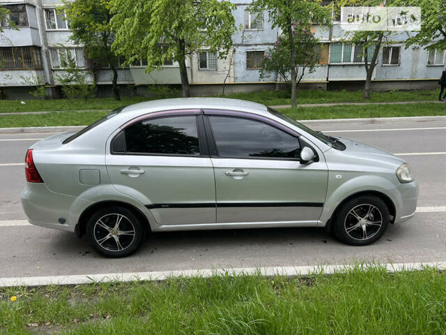 Шевроле Авео, об'ємом двигуна 1.6 л та пробігом 194 тис. км за 4500 $, фото 3 на Automoto.ua