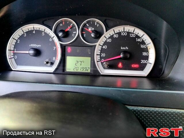 Шевроле Авео, объемом двигателя 1.4 л и пробегом 202 тыс. км за 4500 $, фото 12 на Automoto.ua