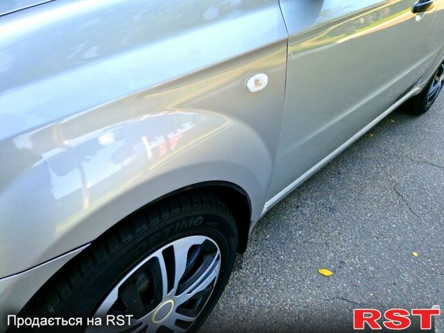 Шевроле Авео, об'ємом двигуна 1.5 л та пробігом 300 тис. км за 4000 $, фото 11 на Automoto.ua