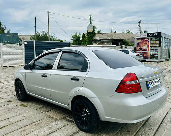 Шевроле Авео, объемом двигателя 1.5 л и пробегом 170 тыс. км за 5500 $, фото 3 на Automoto.ua