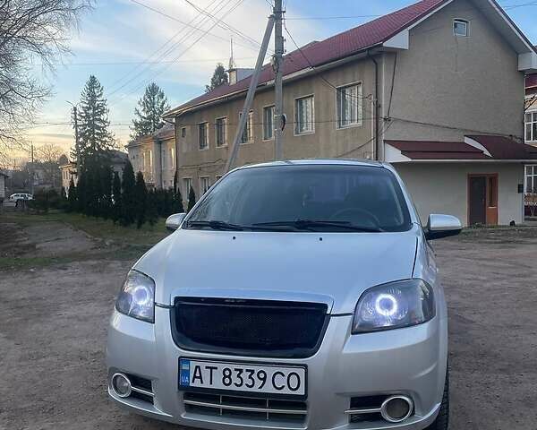 Шевроле Авео, об'ємом двигуна 1.6 л та пробігом 180 тис. км за 3700 $, фото 20 на Automoto.ua