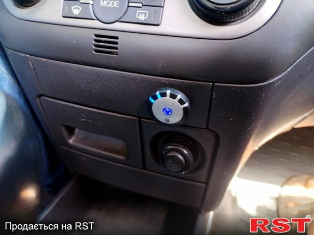 Шевроле Авео, объемом двигателя 1.4 л и пробегом 202 тыс. км за 4500 $, фото 10 на Automoto.ua