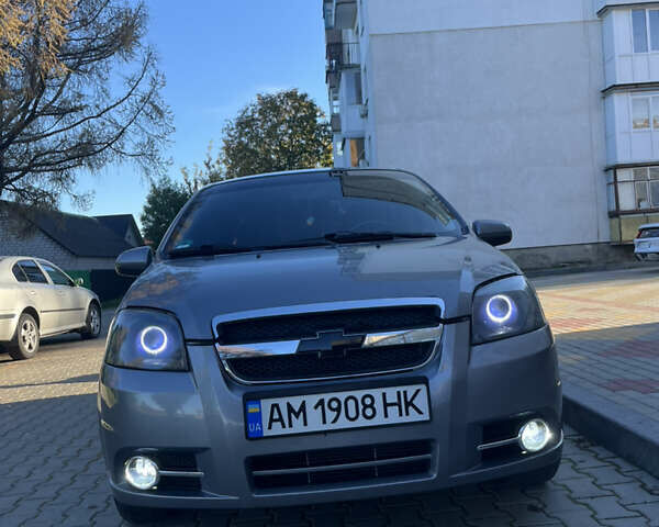 Шевроле Авео, об'ємом двигуна 1.2 л та пробігом 158 тис. км за 3900 $, фото 4 на Automoto.ua