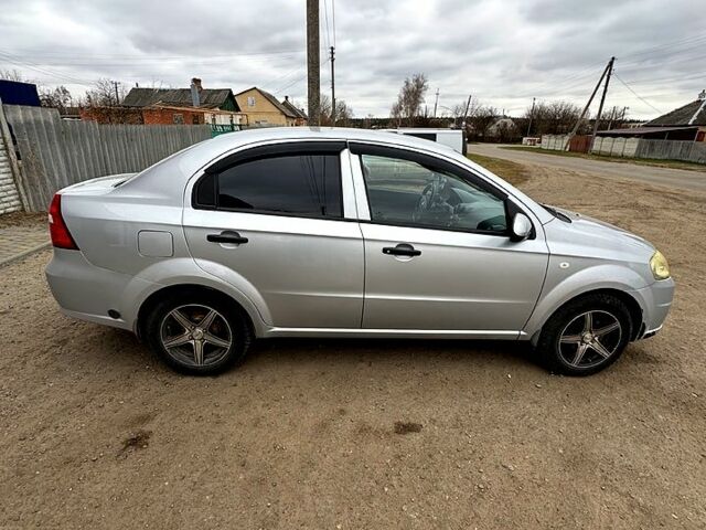 Шевроле Авео, объемом двигателя 15 л и пробегом 156 тыс. км за 4300 $, фото 7 на Automoto.ua