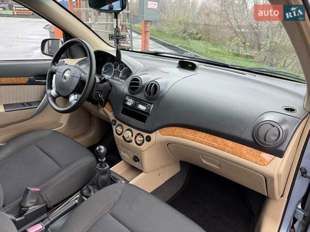 Шевроле Авео, об'ємом двигуна 1.6 л та пробігом 108 тис. км за 4900 $, фото 15 на Automoto.ua