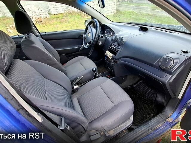 Шевроле Авео, об'ємом двигуна 1.5 л та пробігом 115 тис. км за 1600 $, фото 1 на Automoto.ua
