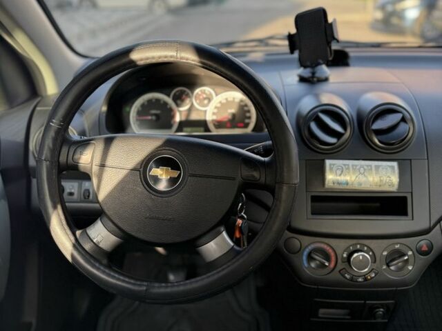 Шевроле Авео, объемом двигателя 1.5 л и пробегом 130 тыс. км за 3500 $, фото 6 на Automoto.ua