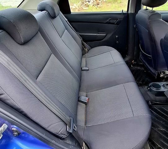 Шевроле Авео, об'ємом двигуна 1.5 л та пробігом 115 тис. км за 1600 $, фото 3 на Automoto.ua