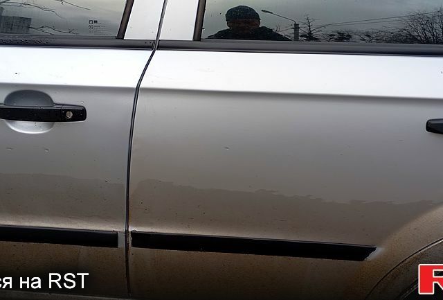 Шевроле Авео, об'ємом двигуна 1.5 л та пробігом 200 тис. км за 3000 $, фото 4 на Automoto.ua