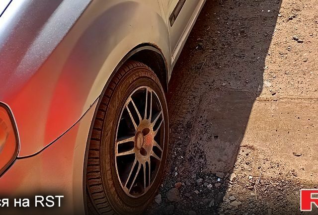 Шевроле Авео 2011 в Харькове на Automoto.ua Шевроле Авео, объемом двигателя 1.5 л и пробегом 0 тыс. км за 2500 $, фото 1 на Automoto.ua