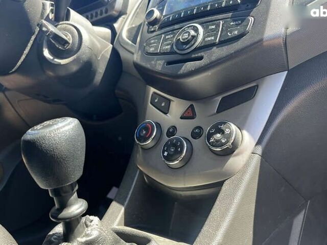 Шевроле Авео 2011 у Мукачево на Automoto.ua Шевроле Авео, об'ємом двигуна 1.6 л та пробігом 113 тис. км за 6400 $, фото 17 на Automoto.ua