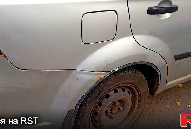 Шевроле Авео, объемом двигателя 1.5 л и пробегом 295 тыс. км за 3000 $, фото 3 на Automoto.ua