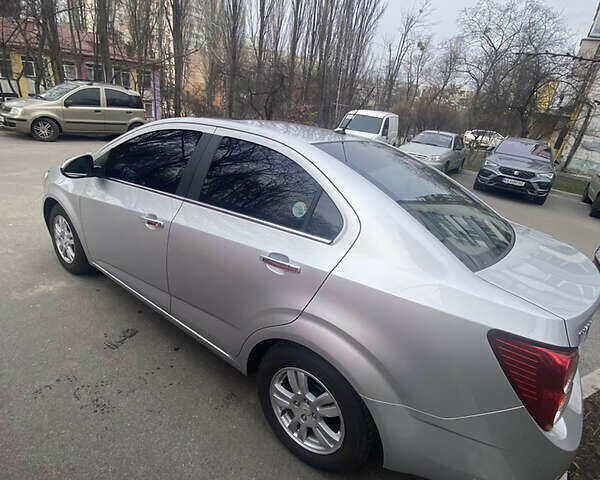 Шевроле Авео, об'ємом двигуна 1.6 л та пробігом 150 тис. км за 7000 $, фото 1 на Automoto.ua