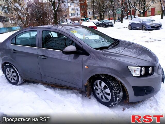 Шевроле Авео, объемом двигателя 1.3 л и пробегом 173 тыс. км за 6300 $, фото 2 на Automoto.ua