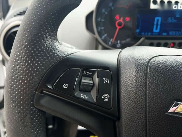 Шевроле Авео, объемом двигателя 1.2 л и пробегом 180 тыс. км за 5900 $, фото 12 на Automoto.ua