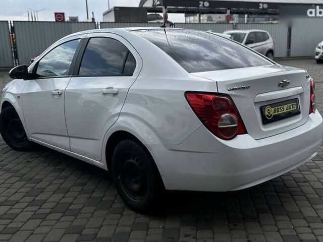 Шевроле Авео, объемом двигателя 1.2 л и пробегом 180 тыс. км за 5900 $, фото 4 на Automoto.ua